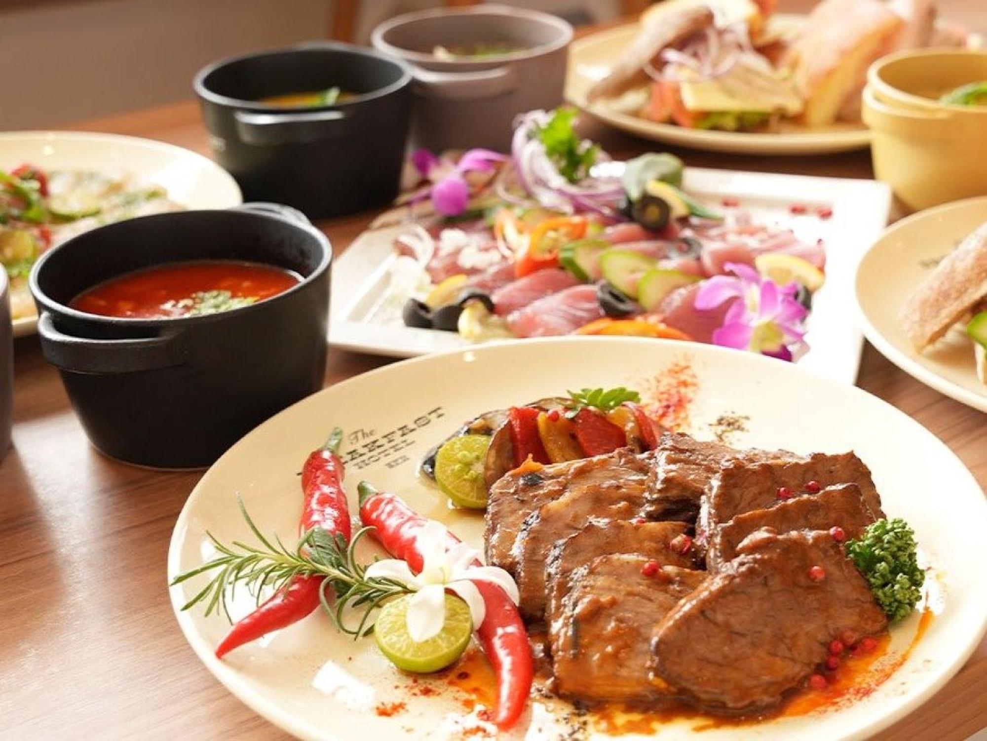 The Breakfast Hotel Marche Ishigaki Island Exterior foto