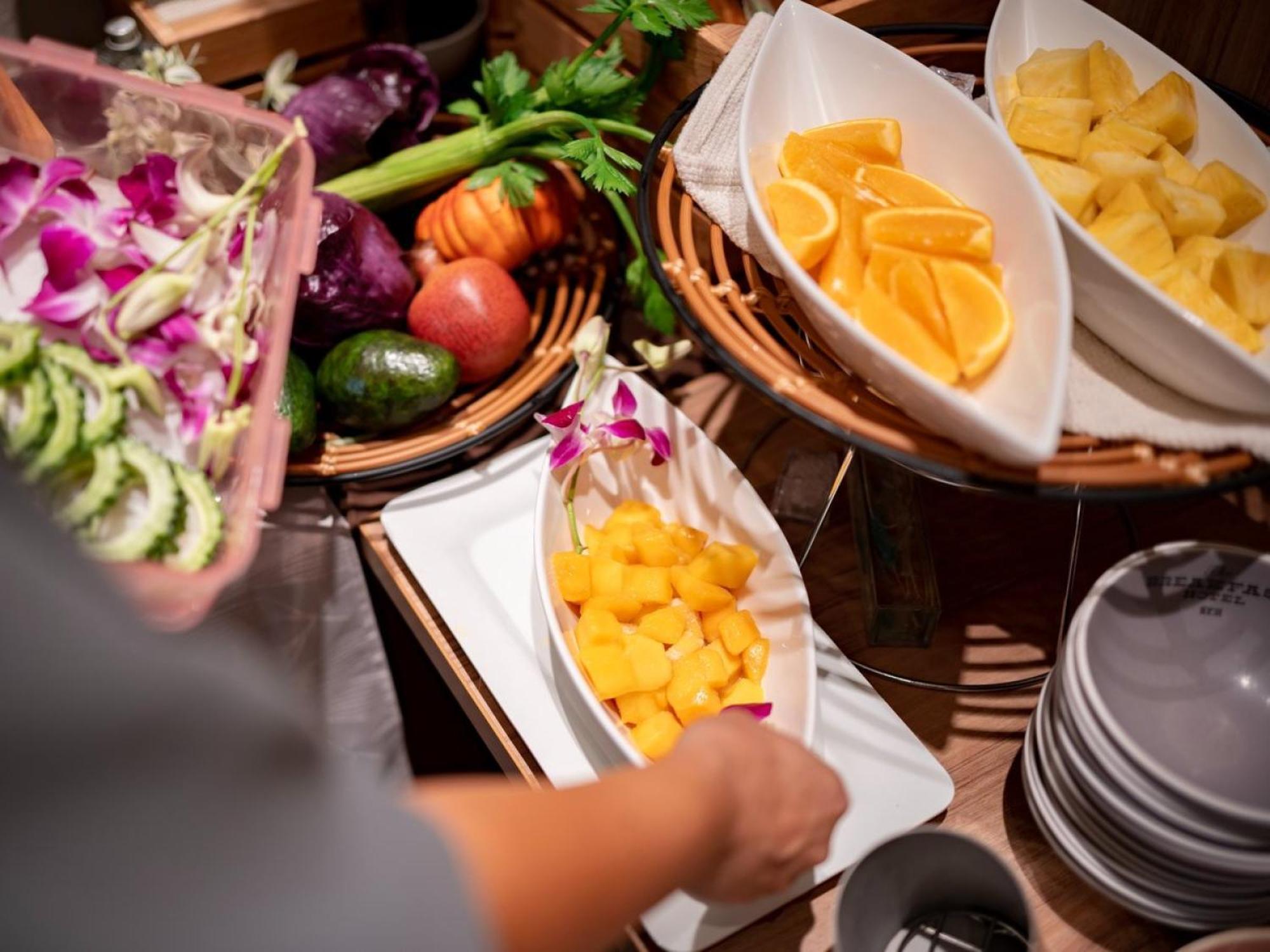The Breakfast Hotel Marche Ishigaki Island Exterior foto